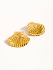 Cèpe 18K Gold Non-Tarnish Shell Studs: Yellow Gold
